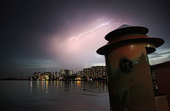 Lightning at the jetty